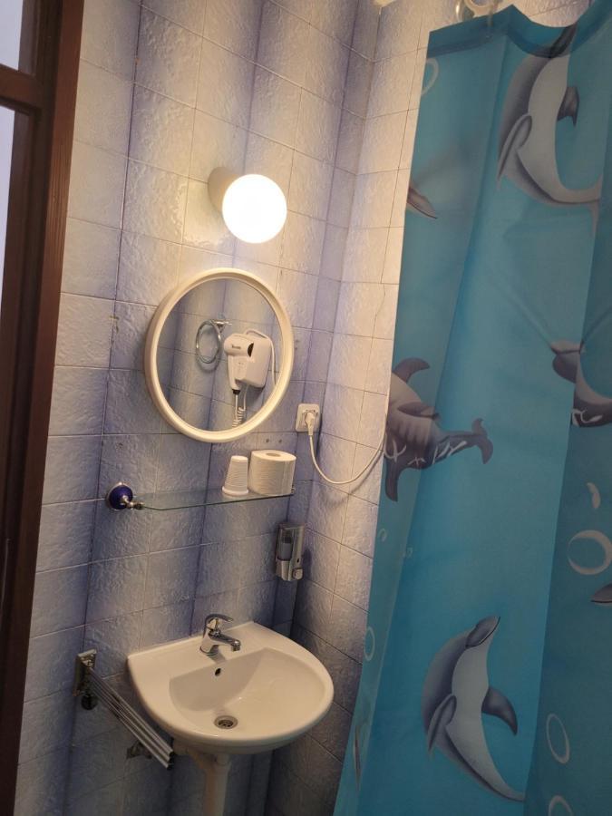Malin Guesthouse Skradin Esterno foto