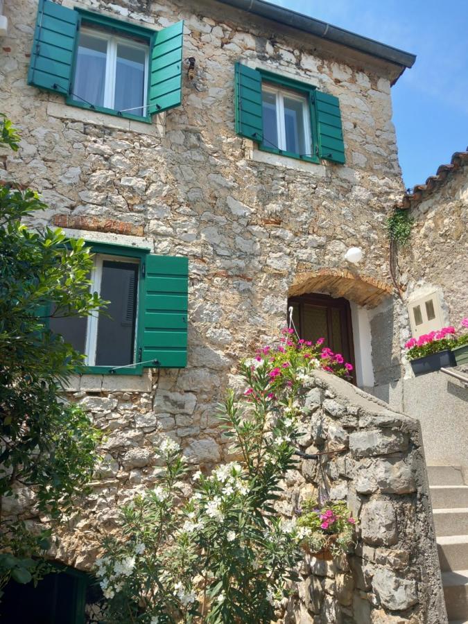 Malin Guesthouse Skradin Esterno foto